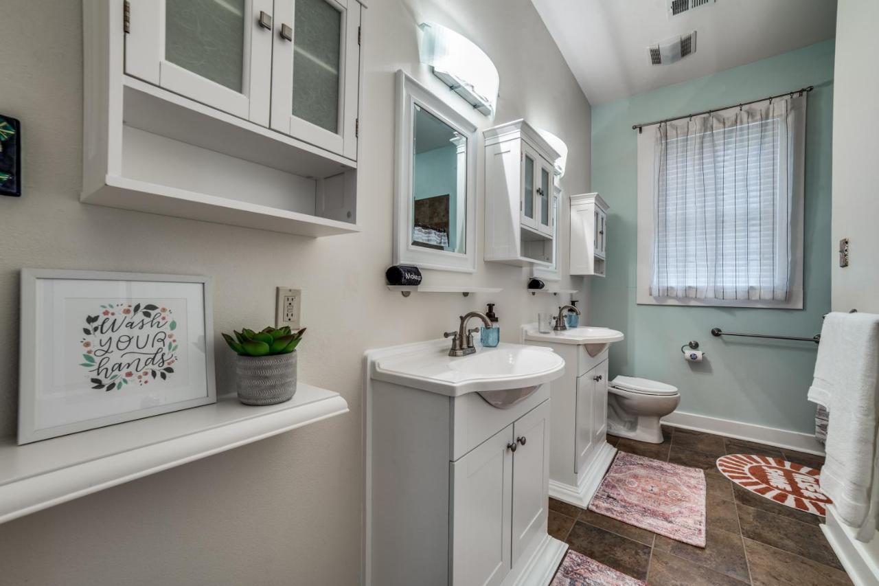 Downtown Historic 2Bdrm, Walk To Riverwalk, Alamo; Beautifully Renovated! San Antonio Exteriör bild